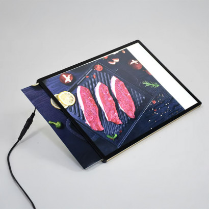 PANEL MENU SLIM BOX 1 CARA A4 CON PINES (225X304) COLOR NEGRO